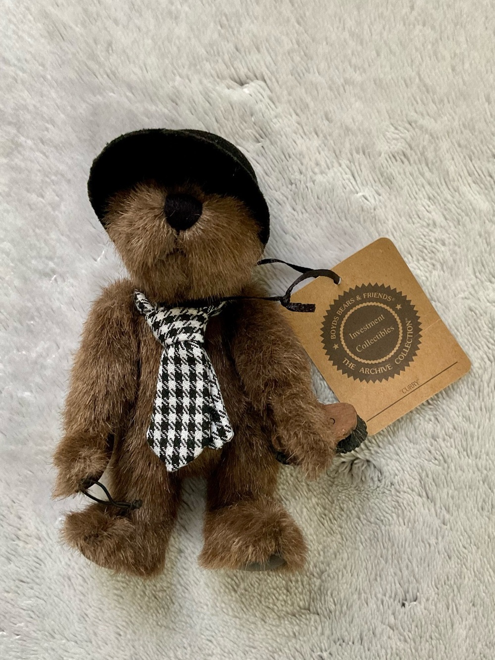 BOYD’S BEARS “Curry” Bear has a Horse Brush in Hand